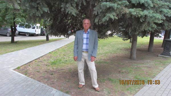 Борис Гамаюнов